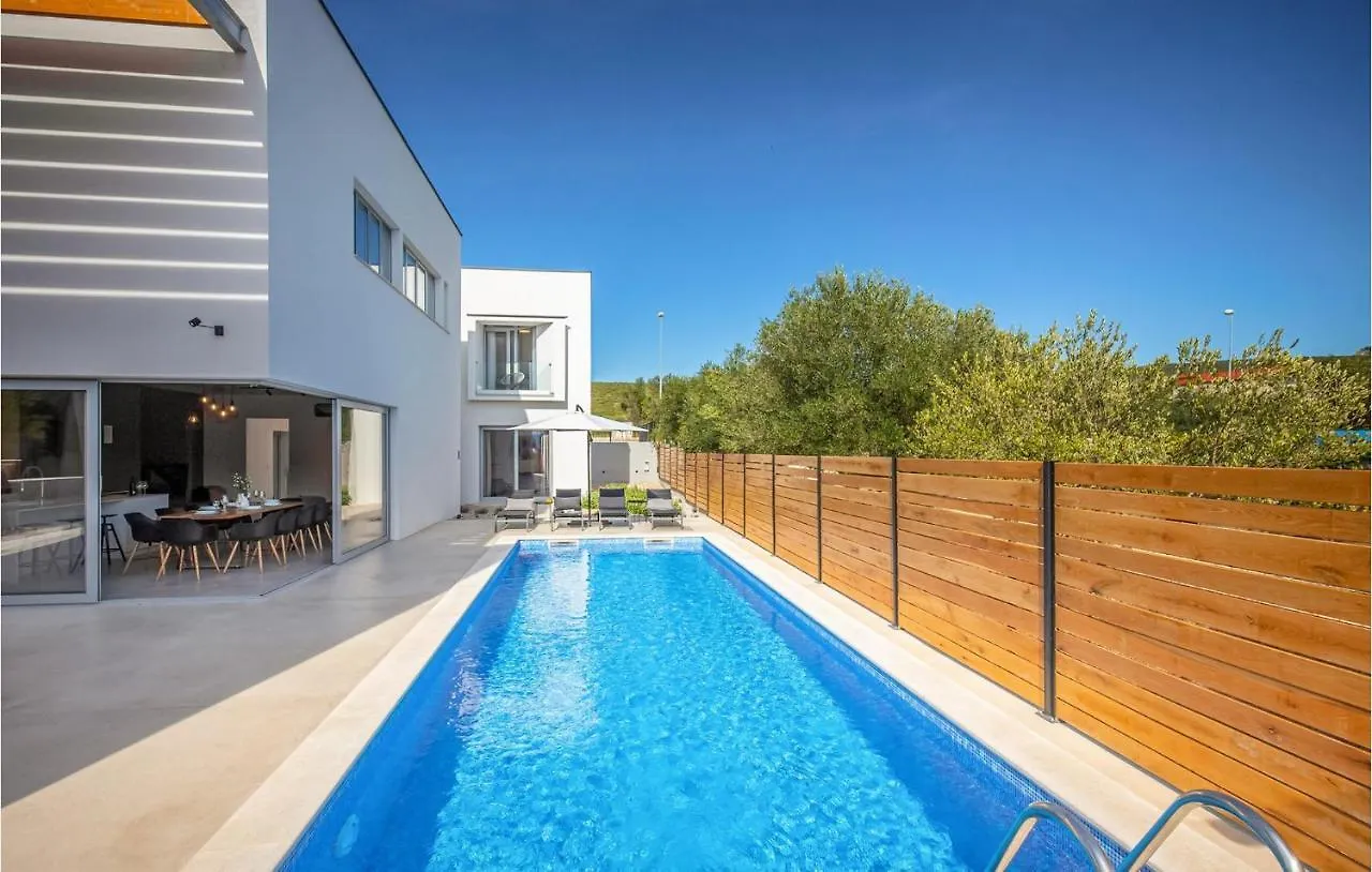 Villa Activia Sveti Filip i Jakov Holiday home