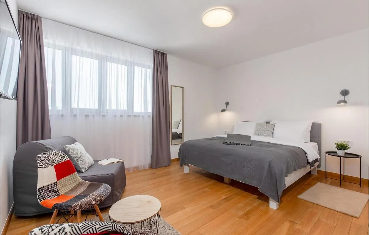 Villa Activia Sveti Filip i Jakov Holiday home