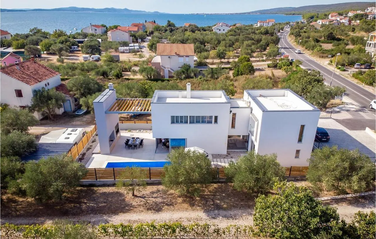 Villa Activia Sveti Filip i Jakov 0*,  Croatia