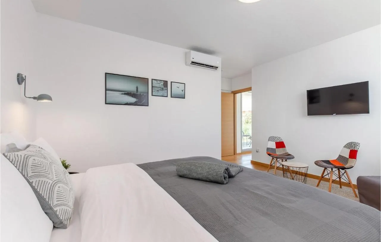 Villa Activia Sveti Filip i Jakov 0*,