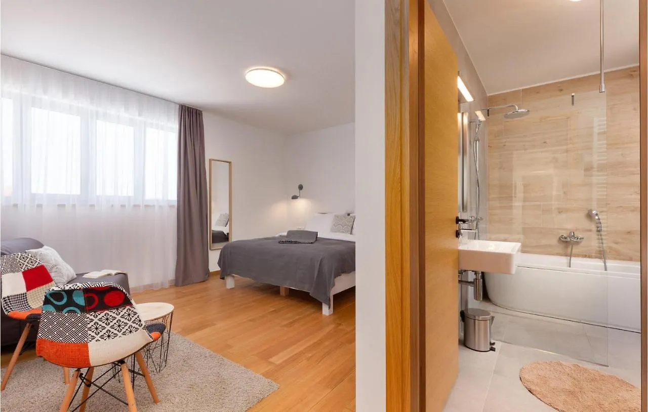 Villa Activia Sveti Filip i Jakov Holiday home